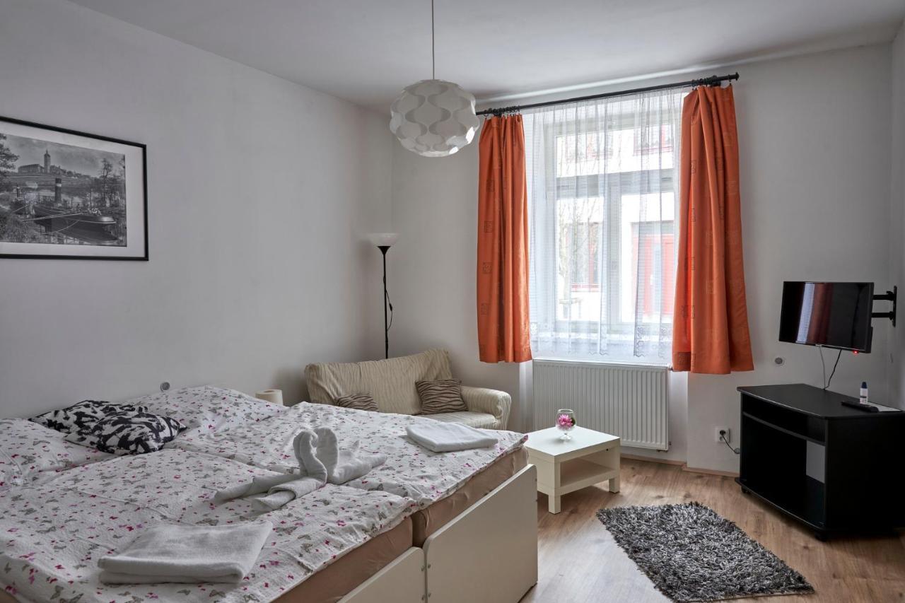 Krejcovstvi Apartment Mělník Екстериор снимка