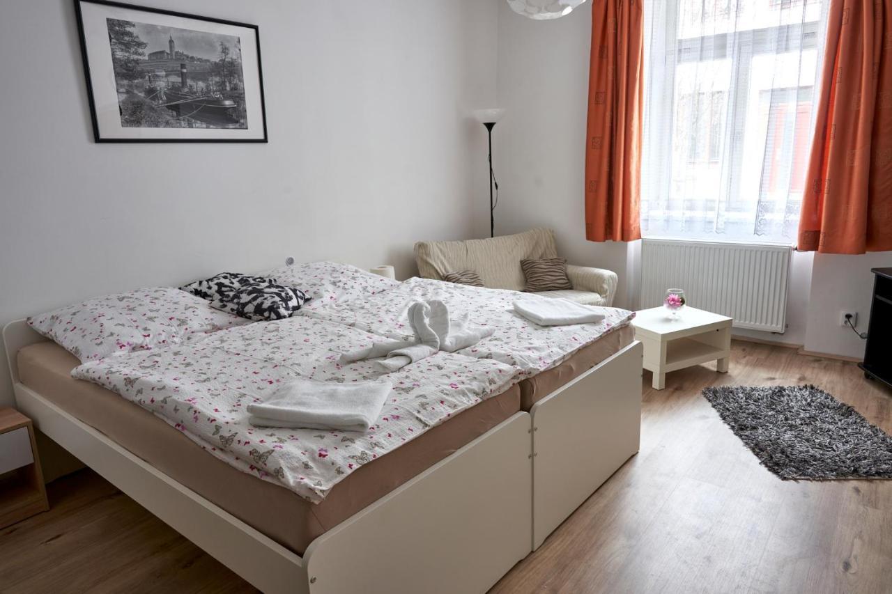 Krejcovstvi Apartment Mělník Екстериор снимка