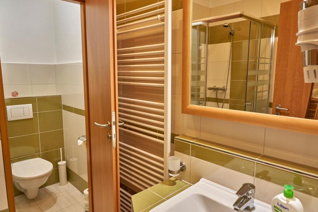 Krejcovstvi Apartment Mělník Екстериор снимка